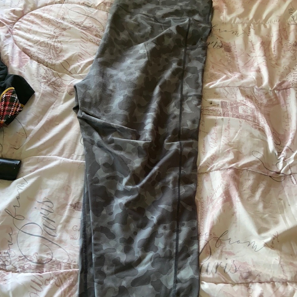 Camouflage leggings